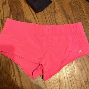 Hurley- pink workout shorts